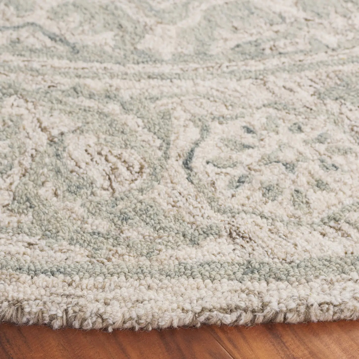Safavieh Micro-Loop 6'-0" x 6'-0" Rug in Light Blue / Beige