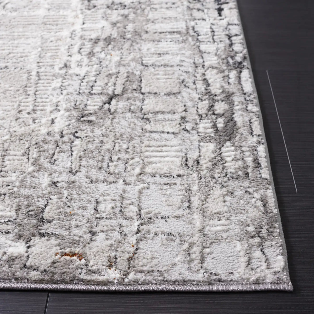 Safavieh Meadow 500 4'-0" x 6'-0" Rug in Light Grey / Dark Grey