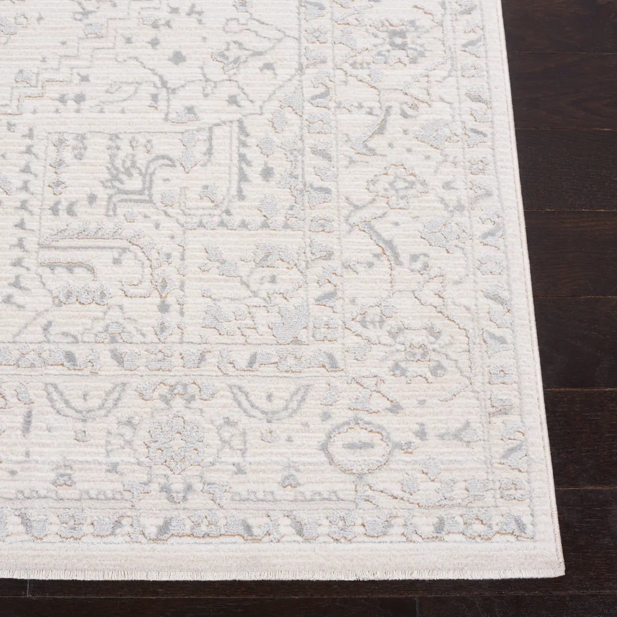 Safavieh Martha Stewart Sabrina 4'-0" x 6'-0" Rug in Ivory / Light Grey