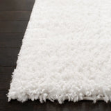Safavieh August Shag 900 4'-0" x 6'-0" Rug in White