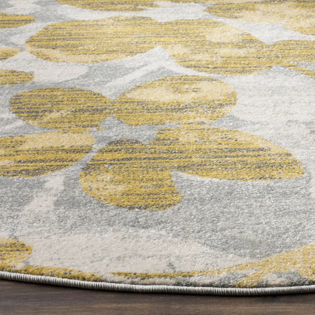 Safavieh Evoke 6'-7" x 6'-7" Rug in Grey / Gold