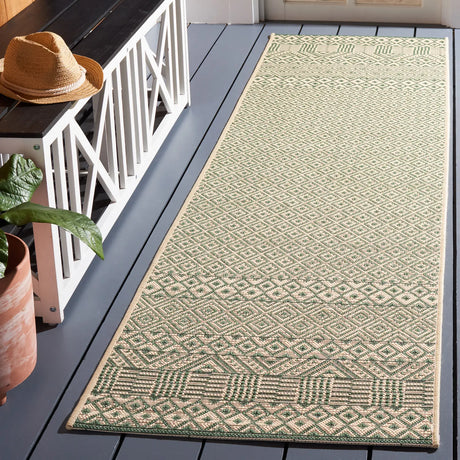 Safavieh Courtyard 2'-3" x 8'-0" Rug in Dark Green / Beige