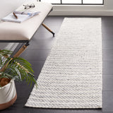 Safavieh Marbella 2'-3" x 8'-0" Rug in Grey / Ivory