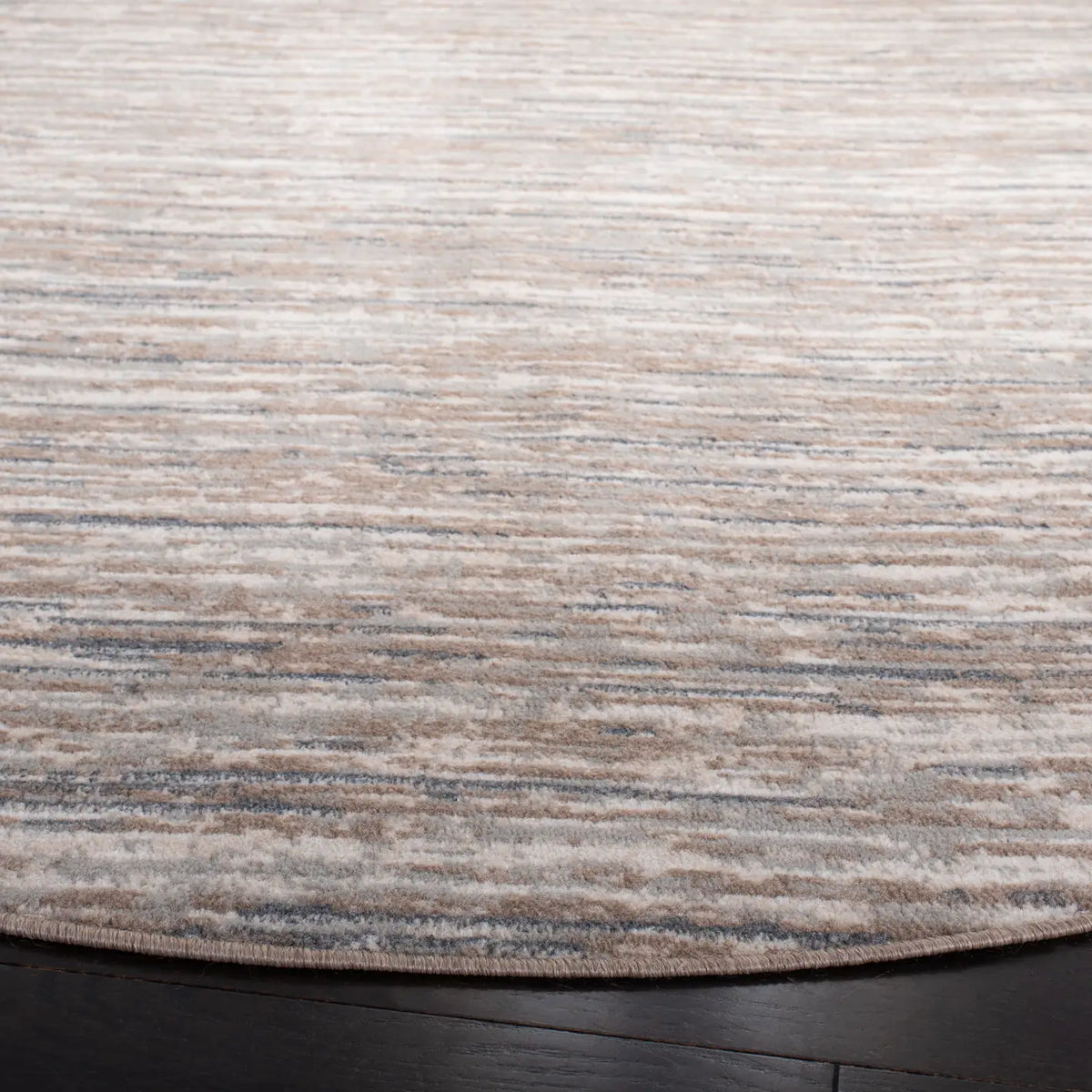 Safavieh Pyramid 5'-3" x 5'-3" Rug in Grey / Ivory