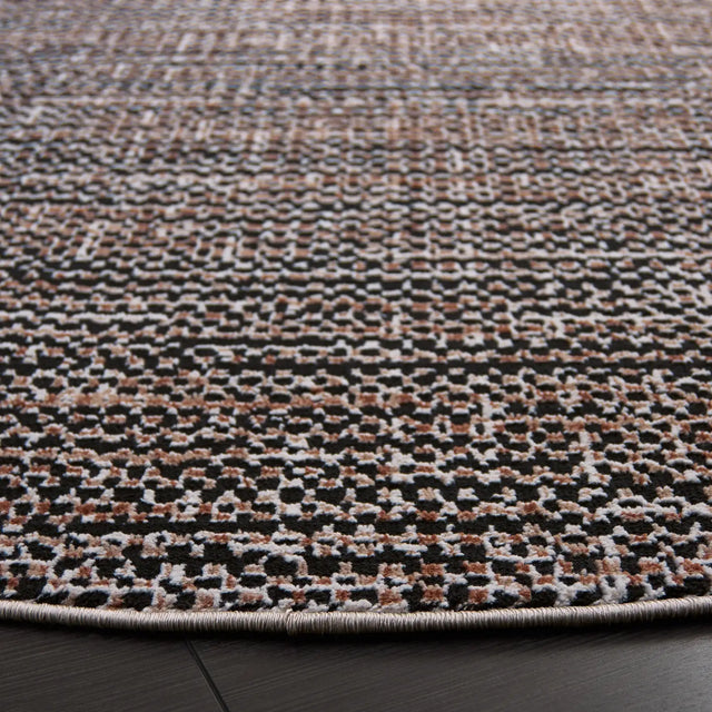 Safavieh Mila 6'-7" x 6'-7" Rug in Beige / Black