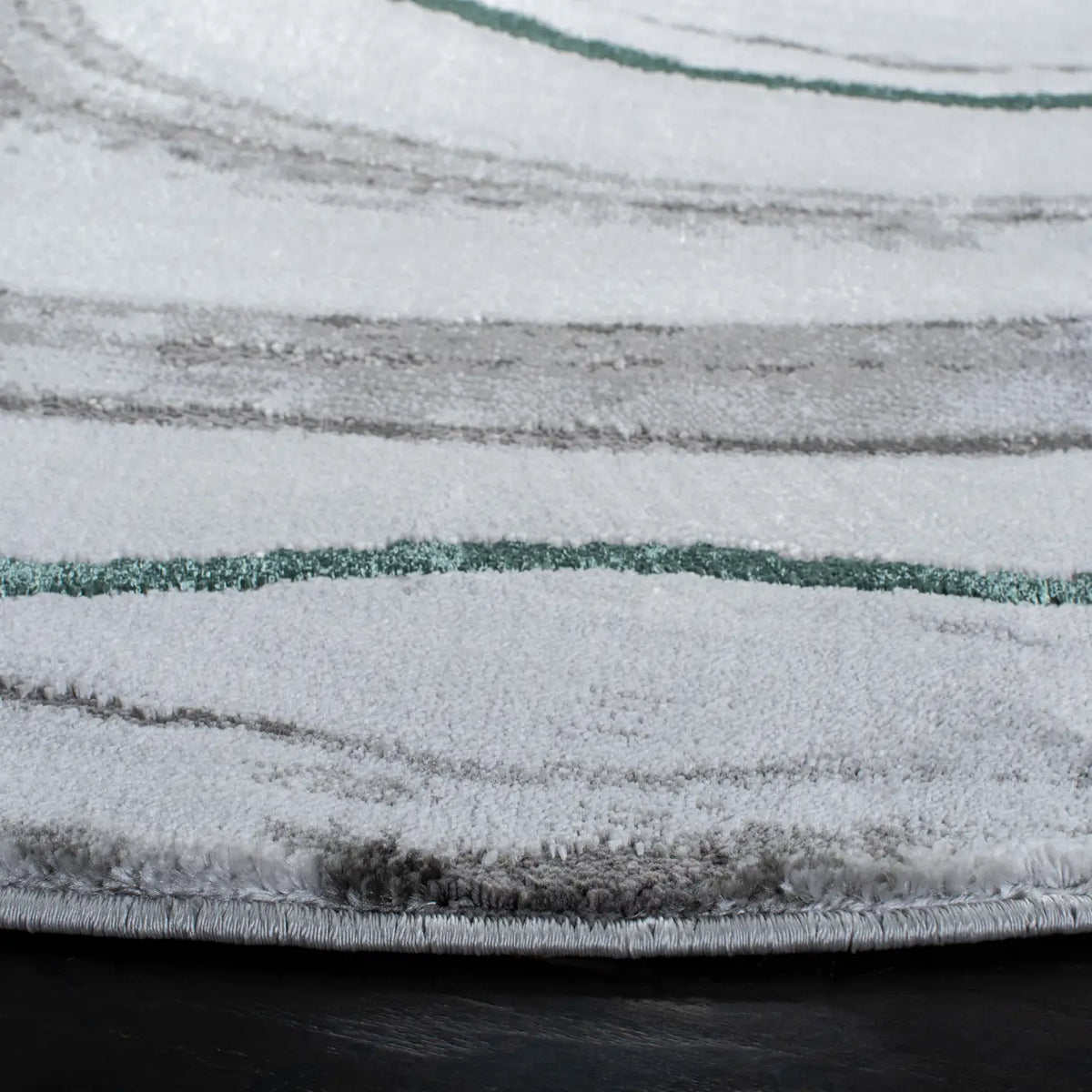 Safavieh Craft 5'-3" x 5'-3" Rug in Grey / Green