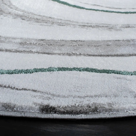 Safavieh Craft 5'-3" x 5'-3" Rug in Grey / Green