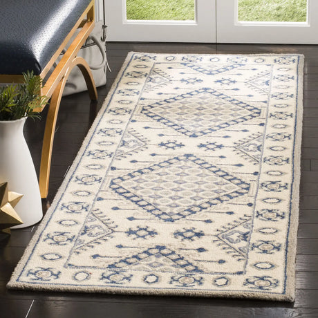 Safavieh Micro-Loop 2'-3" x 7'-0" Rug in Ivory / Blue