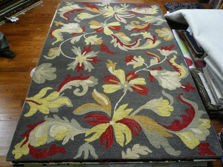 Safavieh Jardin 4'-0" x 6'-0" Rug in Dark Grey / Multi