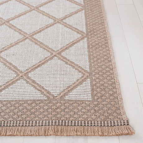 Safavieh Aspect 4'-0" x 6'-0" Rug in Ivory / Natural