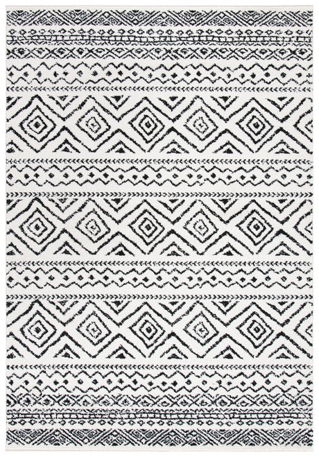 Safavieh Tulum 4'-0" x 6'-0" Rug in Ivory / Black