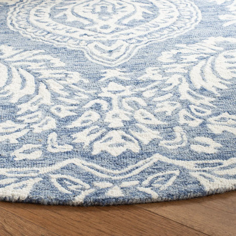 Safavieh Micro-Loop 5'-0" x 5'-0" Rug in Blue / Ivory