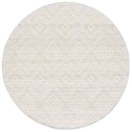 Safavieh Kilim 6'-0" x 6'-0" Rug in Beige / Ivory