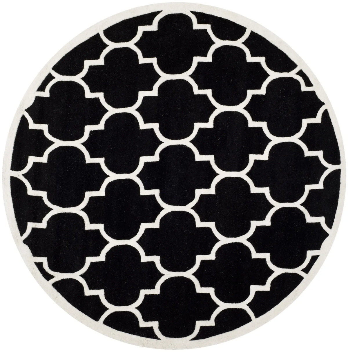 Safavieh Chatham 7'-0" x 7'-0" Rug in Black / Ivory