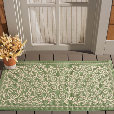 Safavieh Courtyard 2'-0" x 3'-7" Rug in Olive / Natural