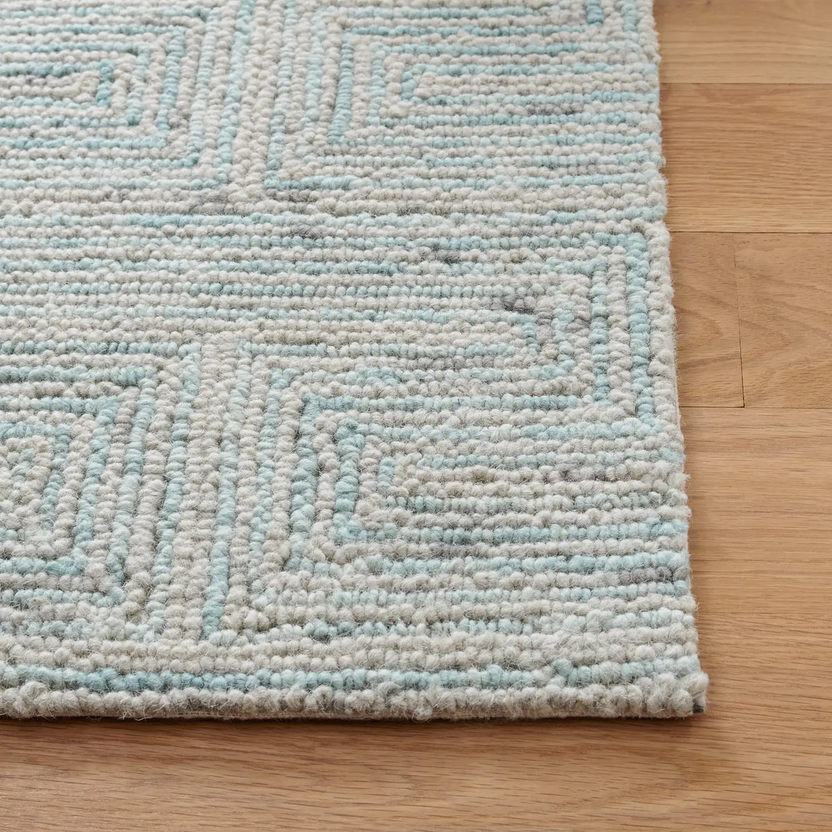 Safavieh Ikat 6'-0" x 9'-0" Rug in Teal / Grey