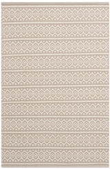 Safavieh Montauk 3'-0" x 5'-0" Rug in Ivory / Grey