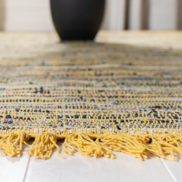 Safavieh Rag Rug 4'-0" x 6'-0" Rug in Yellow / Multi
