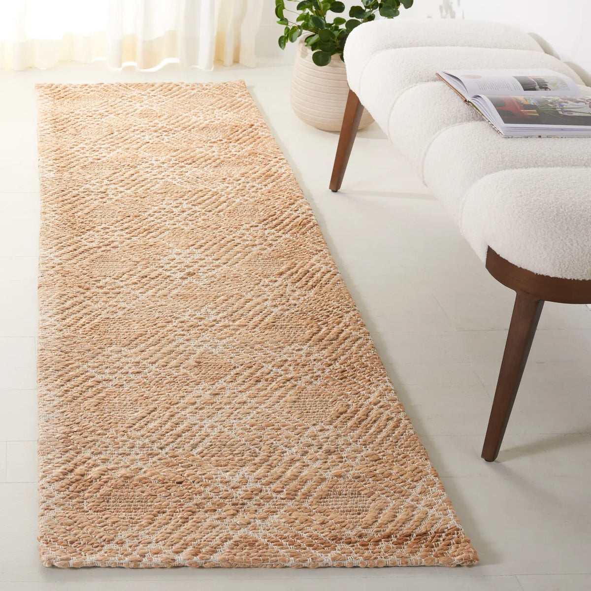 Safavieh Natural Fiber 2'-3" x 8'-0" Rug in Natural / Ivory