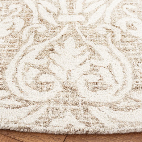 Safavieh Abstract 6'-0" x 6'-0" Rug in Ivory / Beige