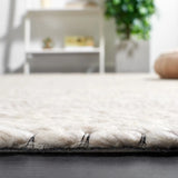 Safavieh Marbella 4'-0" x 6'-0" Rug in Beige