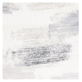 Safavieh Fontana Shag  800 6'-7" x 6'-7" Rug in Ivory / Grey