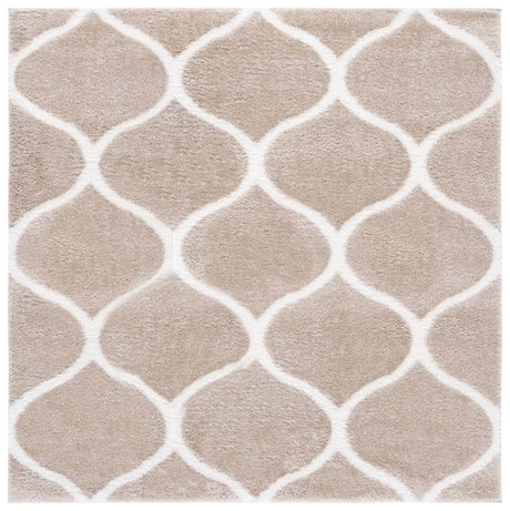 Safavieh Tahoe Shag 6'-7" x 6'-7" Rug in Beige / White