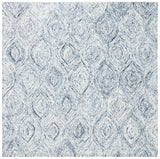 Safavieh Ikat 6'-0" x 6'-0" Rug in Silver / Grey