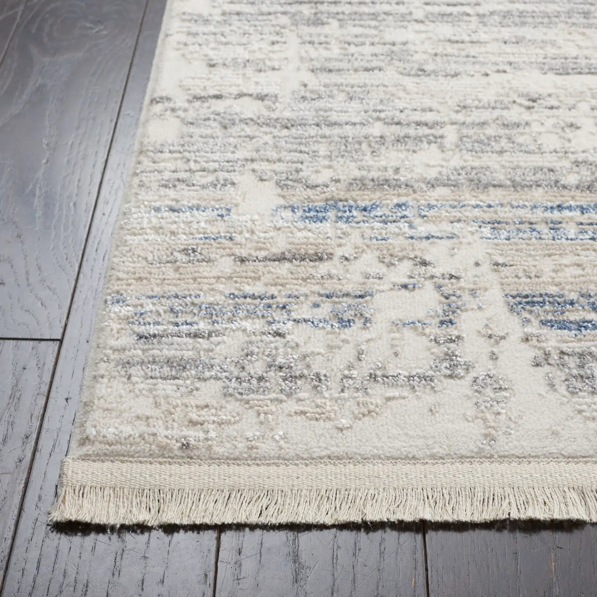 Safavieh Whisper 4'-0" x 6'-0" Rug in Grey / Blue
