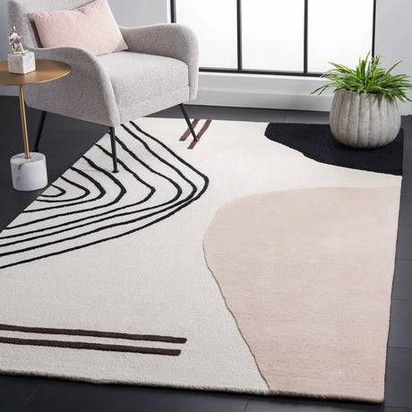 Safavieh Rodeo Drive 4'-0" x 6'-0" Rug in Ivory / Blush