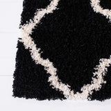 Safavieh Sgd-Dallas Shag 4'-0" x 6'-0" Rug in Black / Ivory