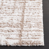 Safavieh Rumi Shag 4'-0" x 6'-0" Rug in Beige / Ivory