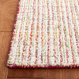 Safavieh Abstract 4'-0" x 6'-0" Rug in Red / Green
