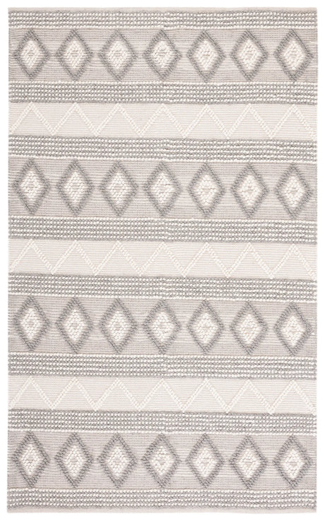 Safavieh Natura 4'-0" x 6'-0" Rug in Ivory / Grey