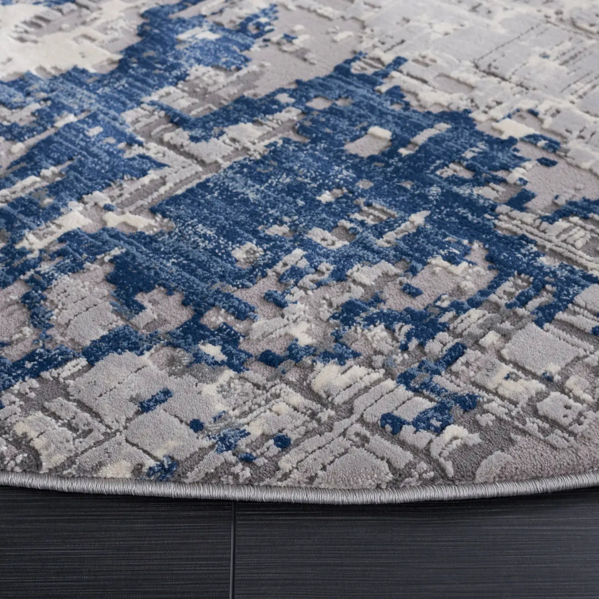Safavieh Meadow 100 6'-7" x 6'-7" Rug in Grey / Blue