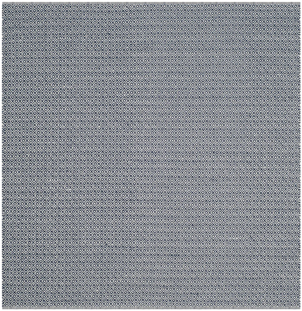 Safavieh Montauk 6'-0" x 6'-0" Rug in Ivory / Navy