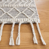 Safavieh Natura 4'-0" x 6'-0" Rug in Ivory / Black