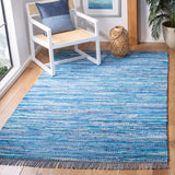Safavieh Montauk 4'-0" x 6'-0" Rug in Blue