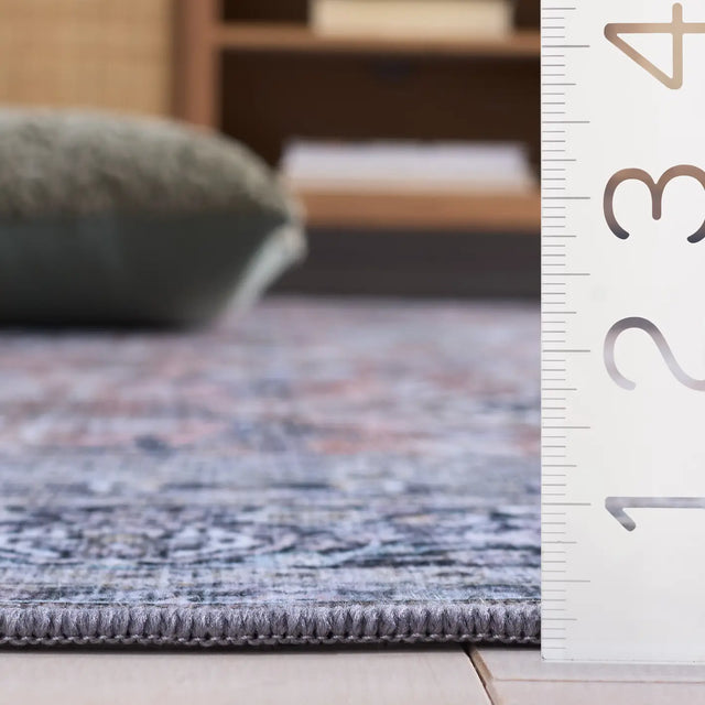 Safavieh Tucson 4'-0" x 6'-0" Rug in Copper / Olive