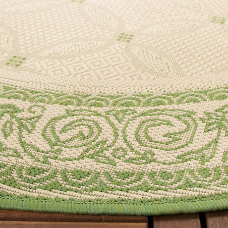 Safavieh Courtyard 5'-3" x 5'-3" Rug in Natural / Olive