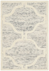 Safavieh Cambridge 2'-0" x 3'-0" Rug in Light Grey / Ivory