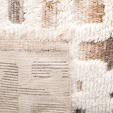Safavieh Manhattan 4'-0" x 6'-0" Rug in Ivory / Grey