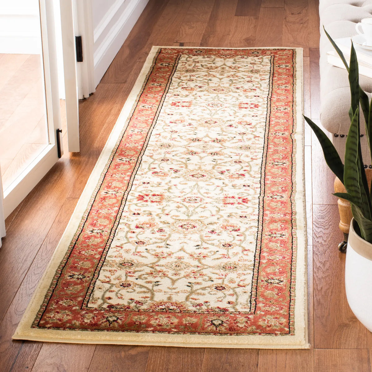 Safavieh Lyndhurst 2'-3" x 10'-0" Rug in Ivory / Rust