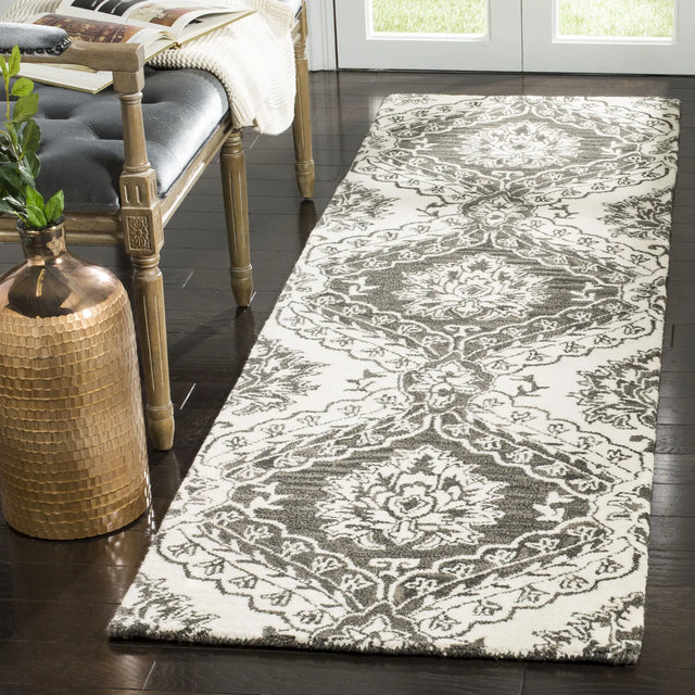 Safavieh Blossom 2'-3" x 8'-0" Rug in Charcoal / Ivory