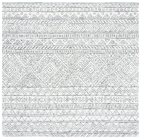 Safavieh Aspen 7'-0" x 7'-0" Rug in Ivory / Black