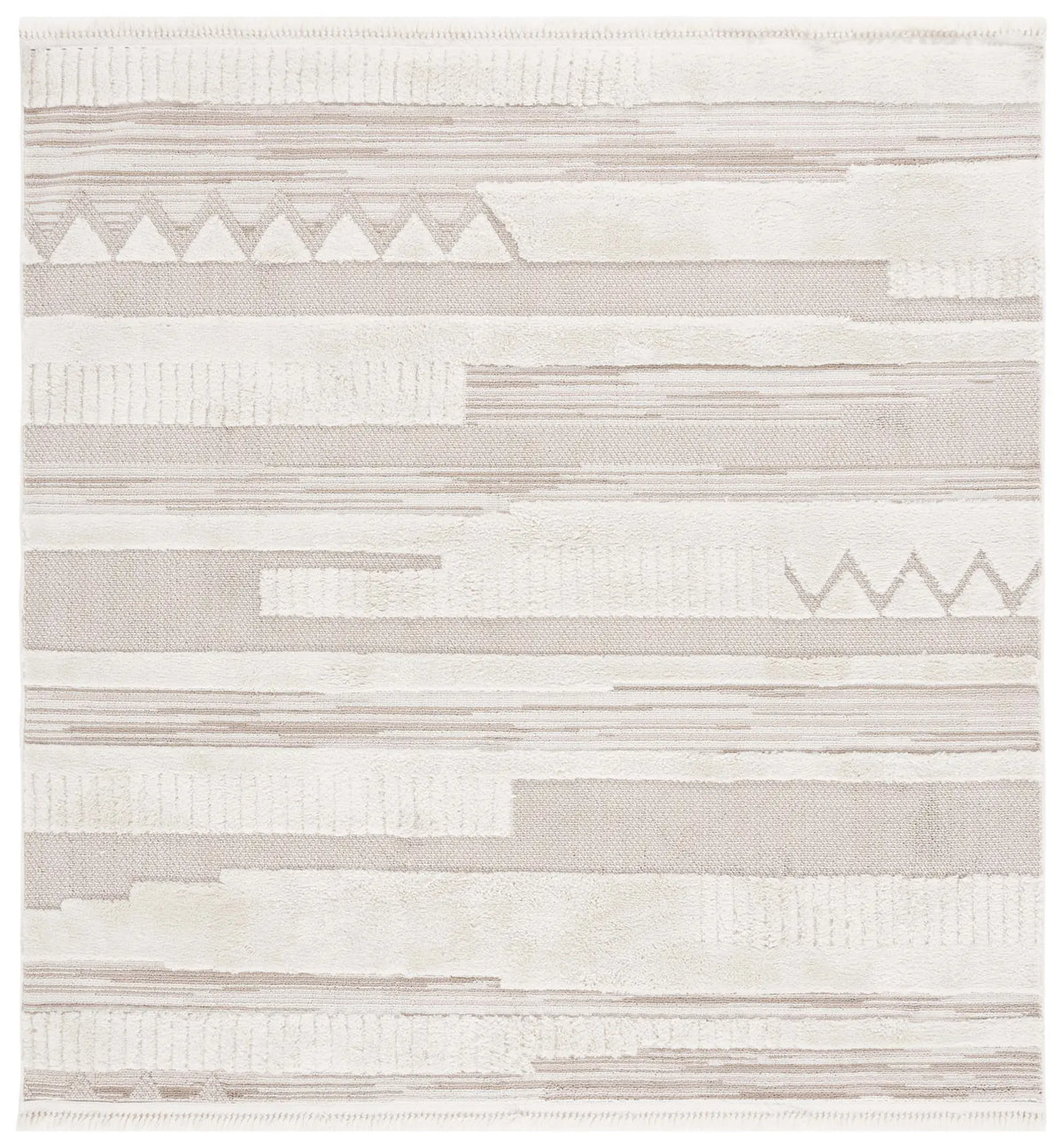 Safavieh Urban 6'-7" x 6'-7" Rug in Ivory / Beige