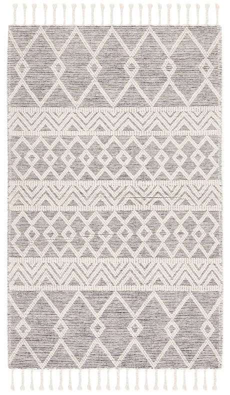 Safavieh Natura 4'-0" x 6'-0" Rug in Ivory / Black