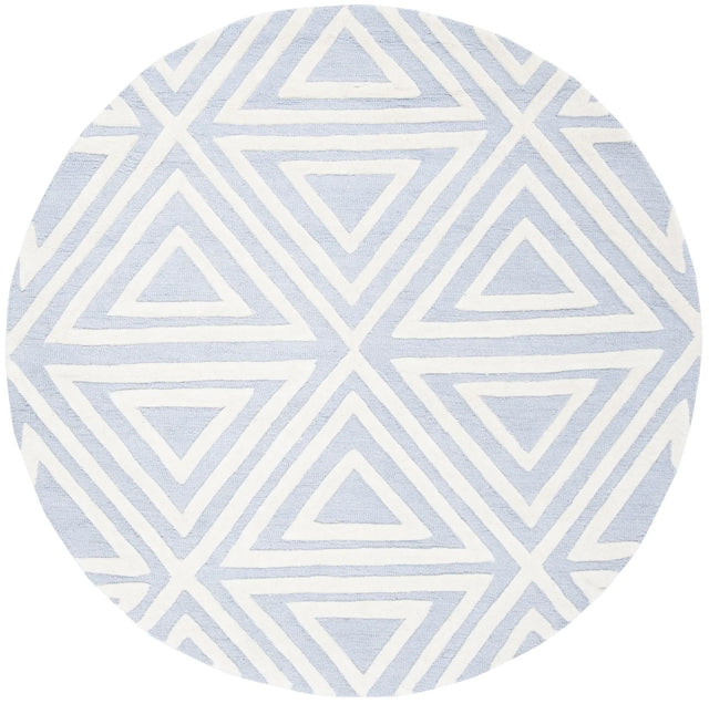 Safavieh Safavieh Kids 5'-0" x 5'-0" Rug in Blue / Ivory
