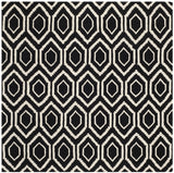 Safavieh Chatham 7'-0" x 7'-0" Rug in Black / Ivory