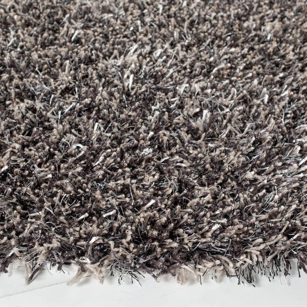 Safavieh Shag 5'-0" x 5'-0" Rug in Platinum / Ivory